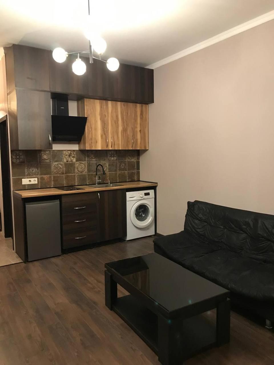 Room Studio 1 Тбилиси Экстерьер фото